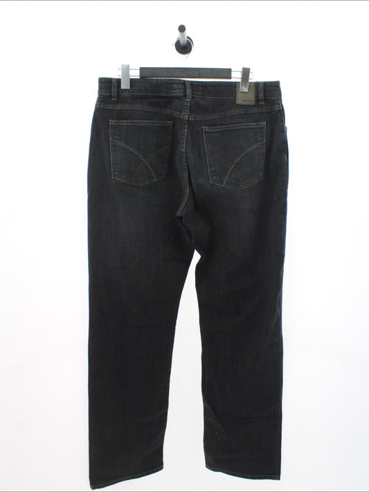 4a92d27620ed65d3b3180960fff6c639