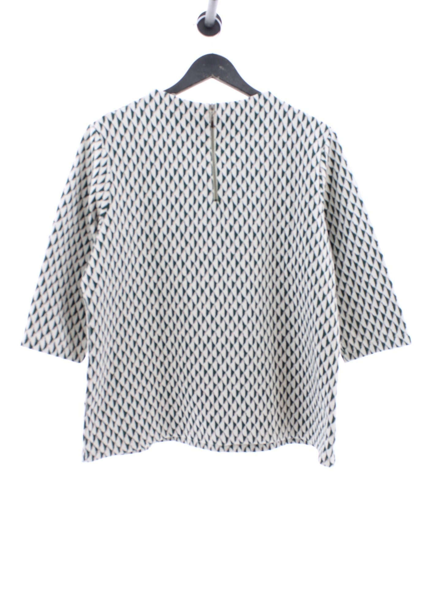 7e2a4c6a58e85ee65084b78f5c5d5b8e