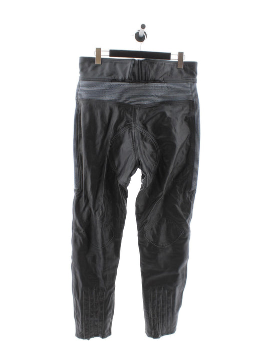 c13887c974385ba70015a751f699b5de