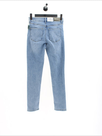 901f305f5f8e68c3d7d9d1368382d6c2