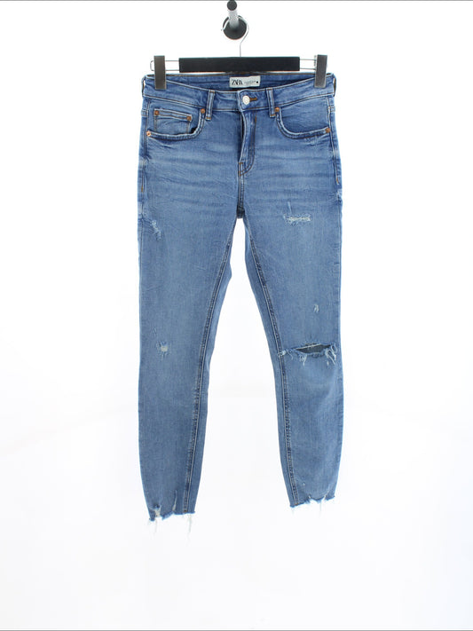 bbd887fec88409e7221131f8f7c74ebf