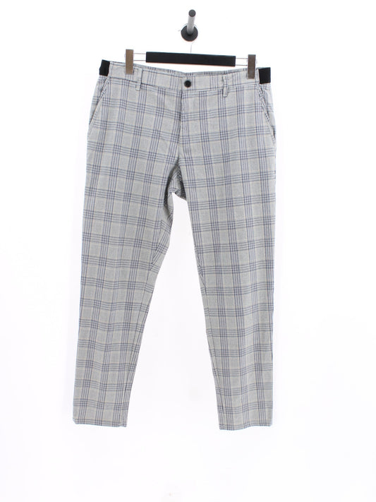 f7b305697ec6d153cb595a3240238b6f