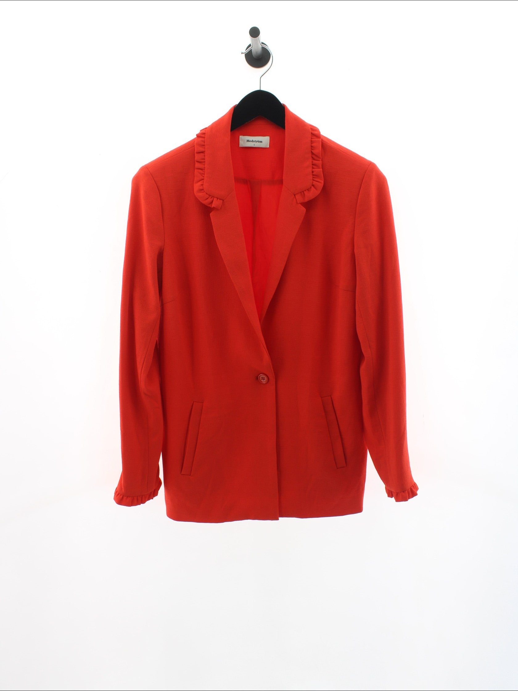 6b207e3fa39541617340c53666d4f450