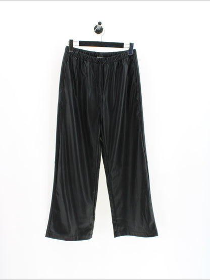 8fade81cc16c077b24c619ac906c6929
