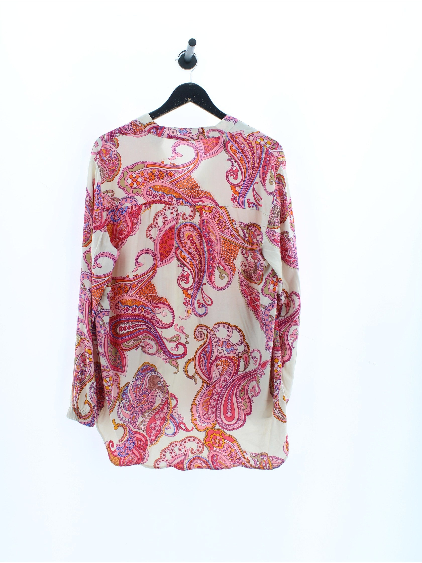 776c1efc220888e89a4d60f427d737f1