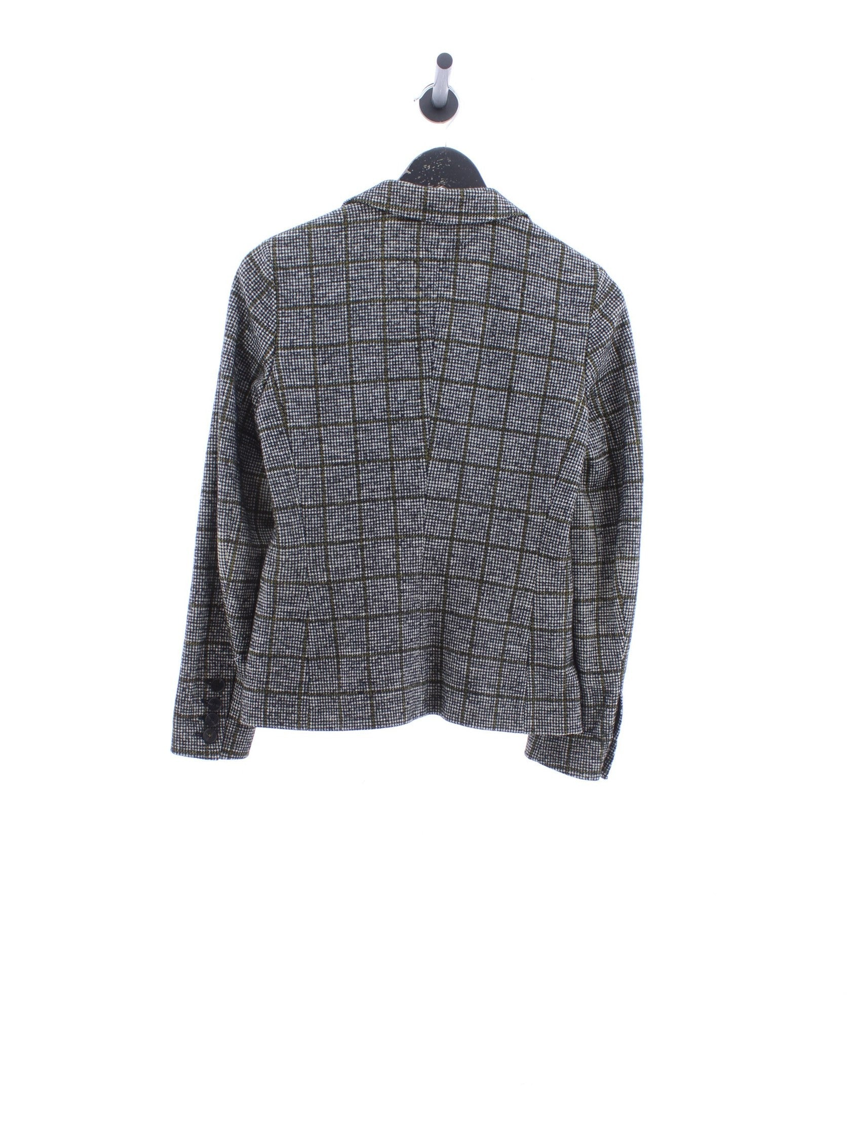 093ce51ab05f979fe81eb2d79cfcf5ac