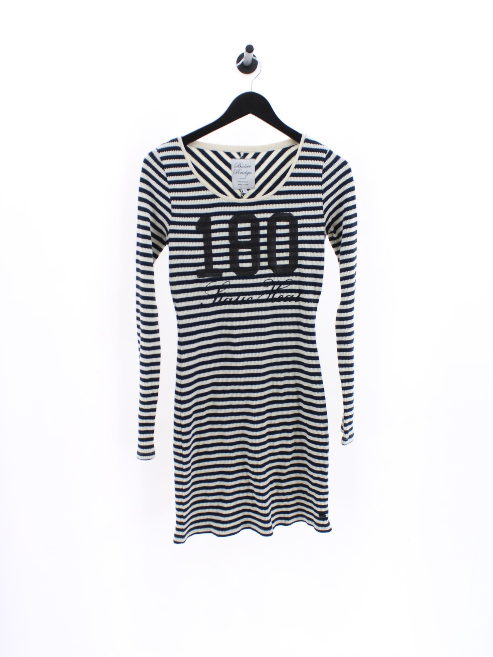 1a16289de61fb17bfe4c3baf0ebcc557