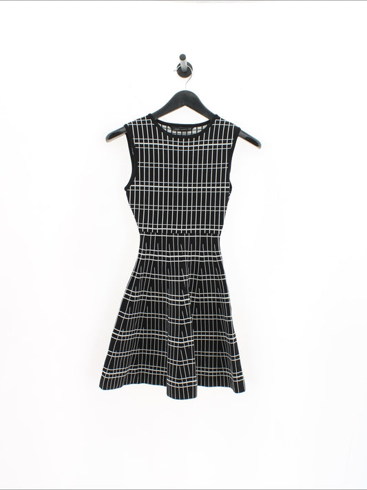 5b6b5581f98af3373aa307fcc9188f87