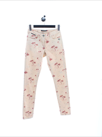 a9153a28176263d7299e05a00cdf4960