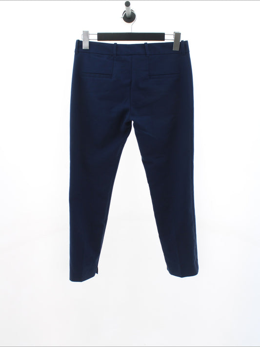 7fee46b97fdbfc8b4e04b9229fed4f2f