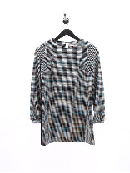 e0b4140e2254d01a8267a9c3e136b82c