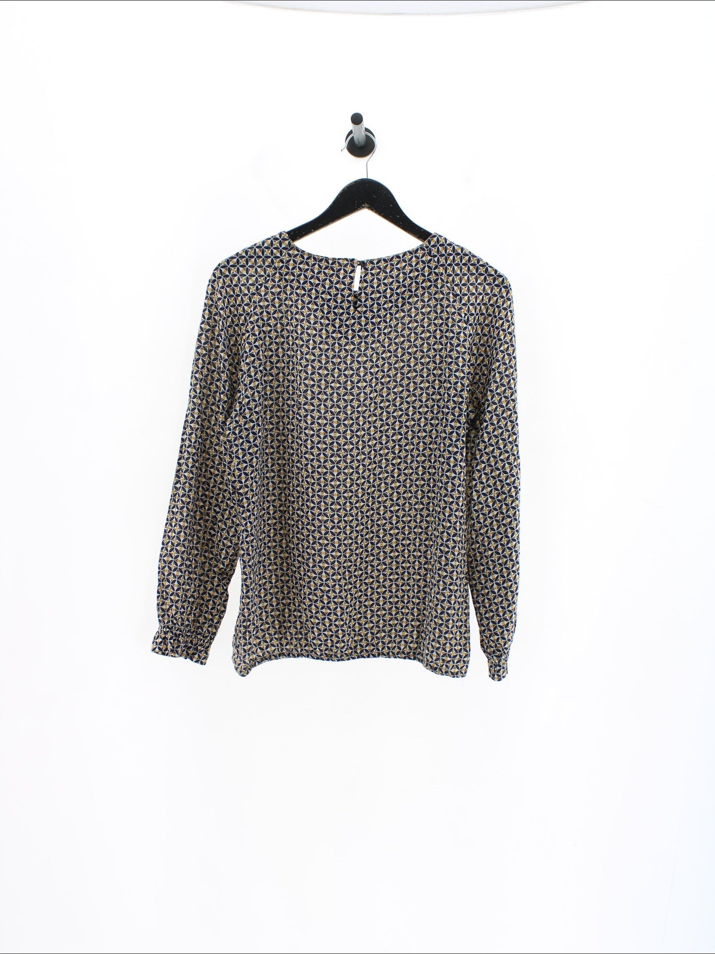 d6774fcd79bdaa6e9e554fd147ec309b