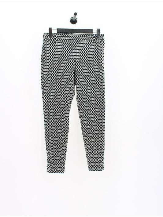 04069b30f958b33b1e311bd81ae1cb7e