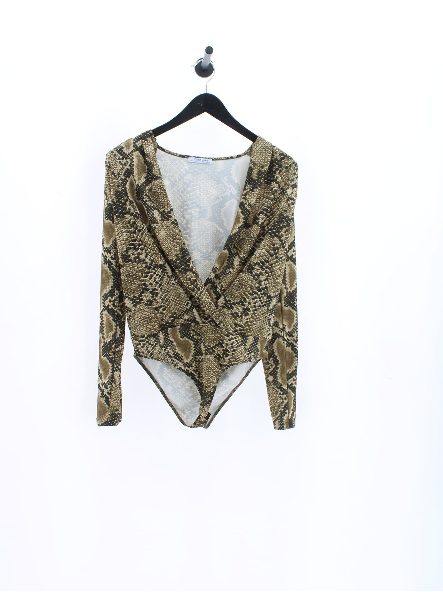 893e14205558f6b2f7631aabebb688d4