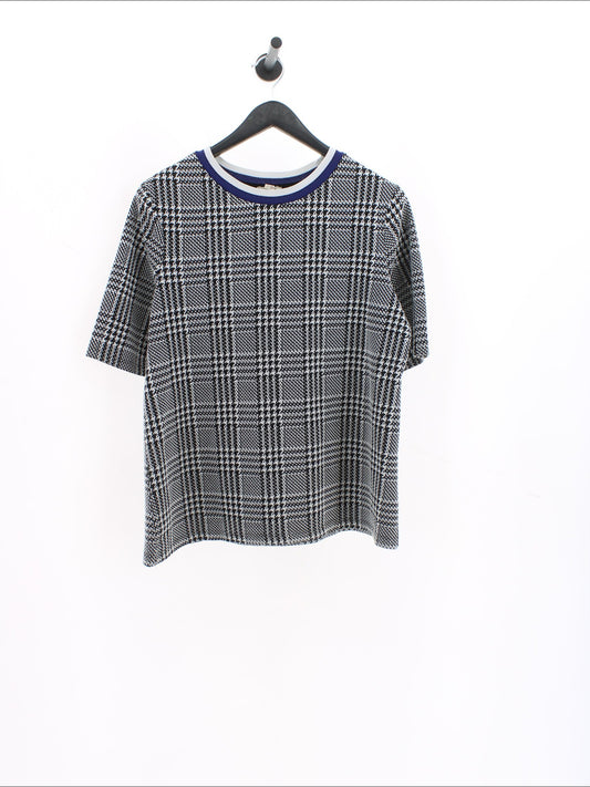 e8118257eeeedabb76456e9cf36781eb