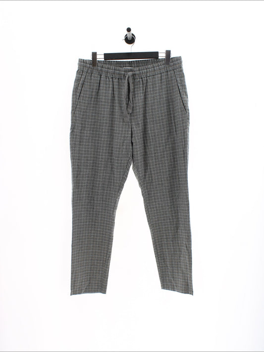 aa7ff73462aba3a2b12493cf3f0c4010