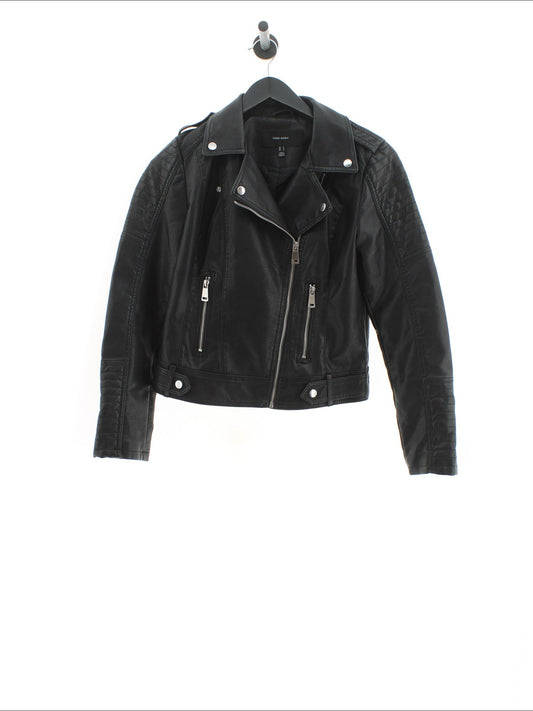 4c7ca9e6416f7bbd654fc5c222d86d70