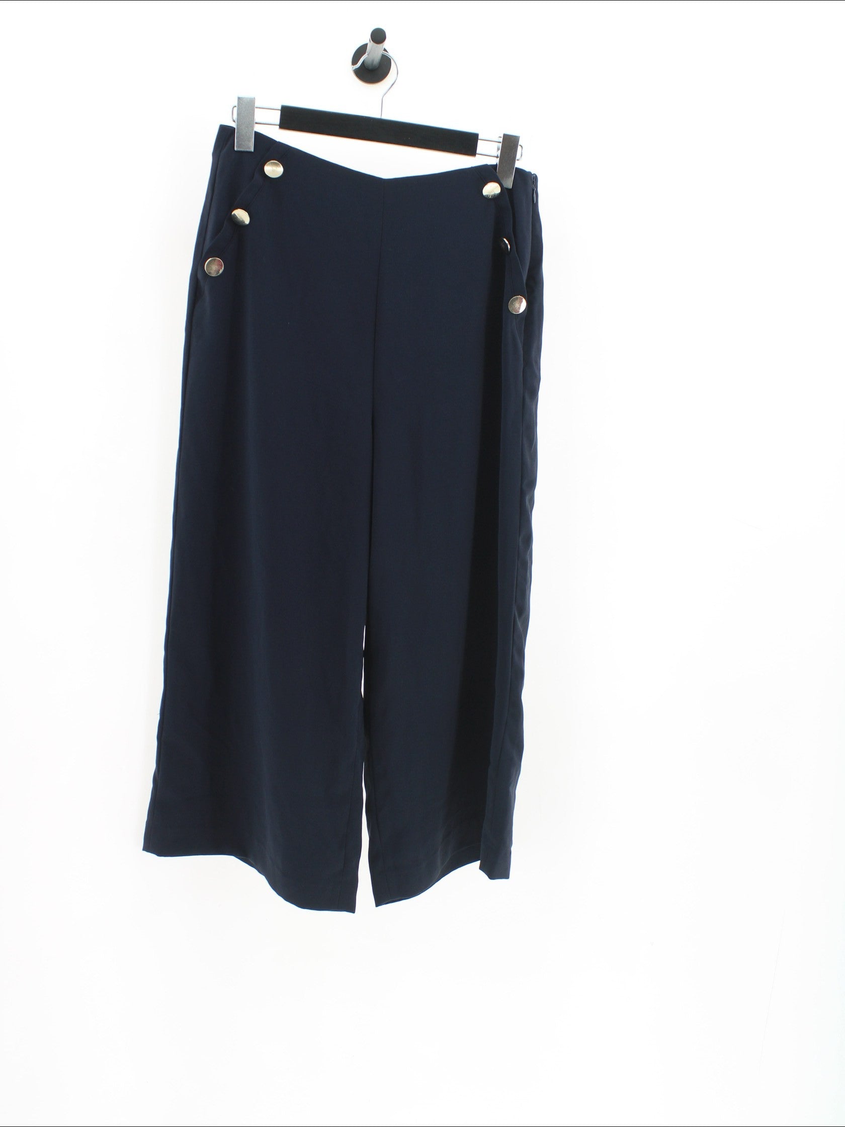 4cb289874b9b6eaf36cd6eebb5555a29