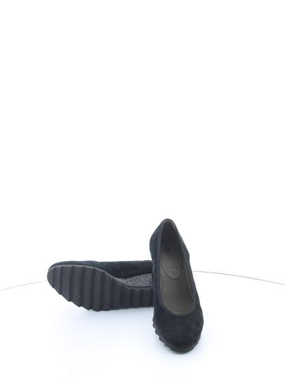 9b4556d9e53e84417d37426405377ab7