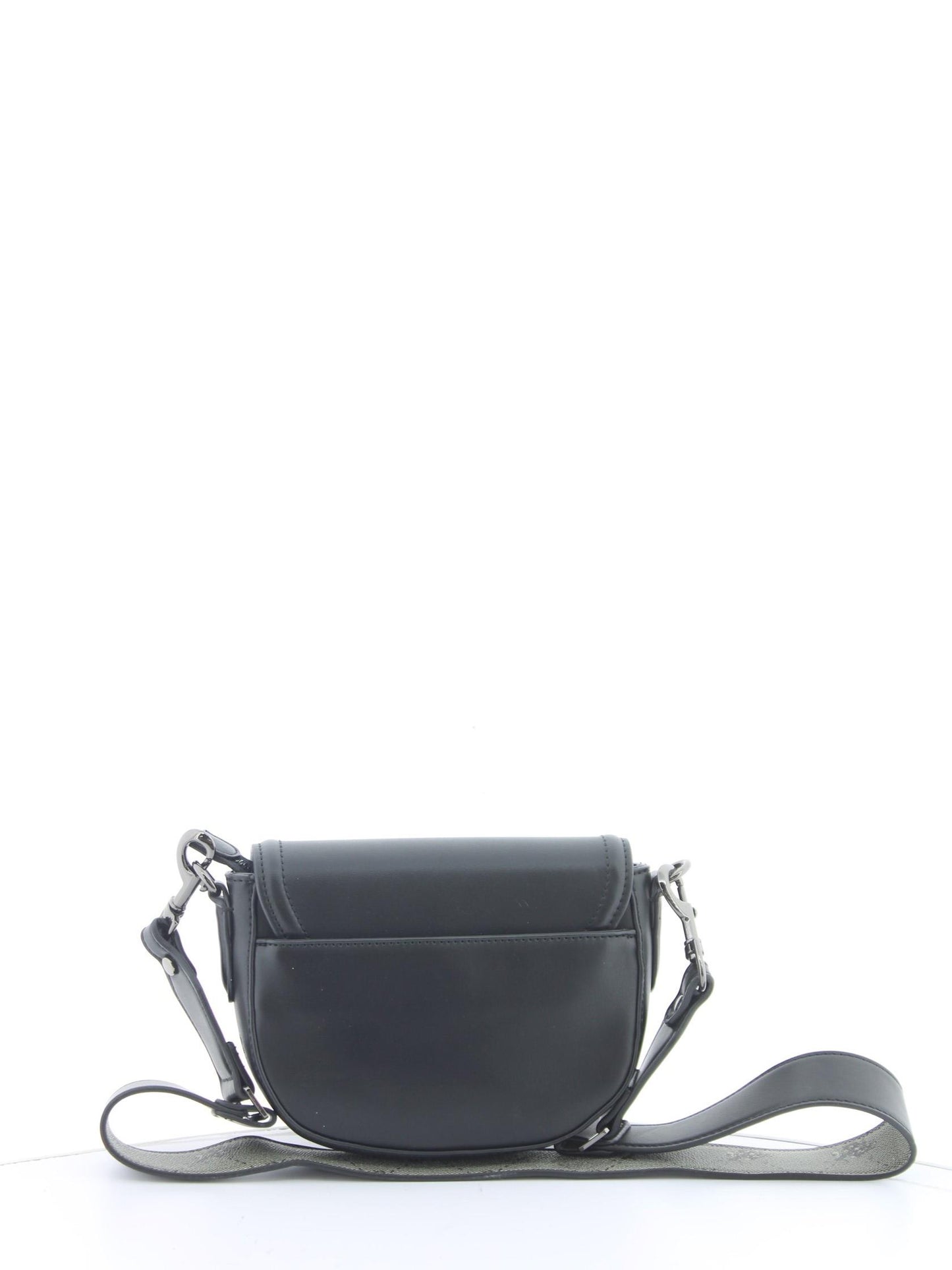 3832b9a40a8ae57d38b481200726499f