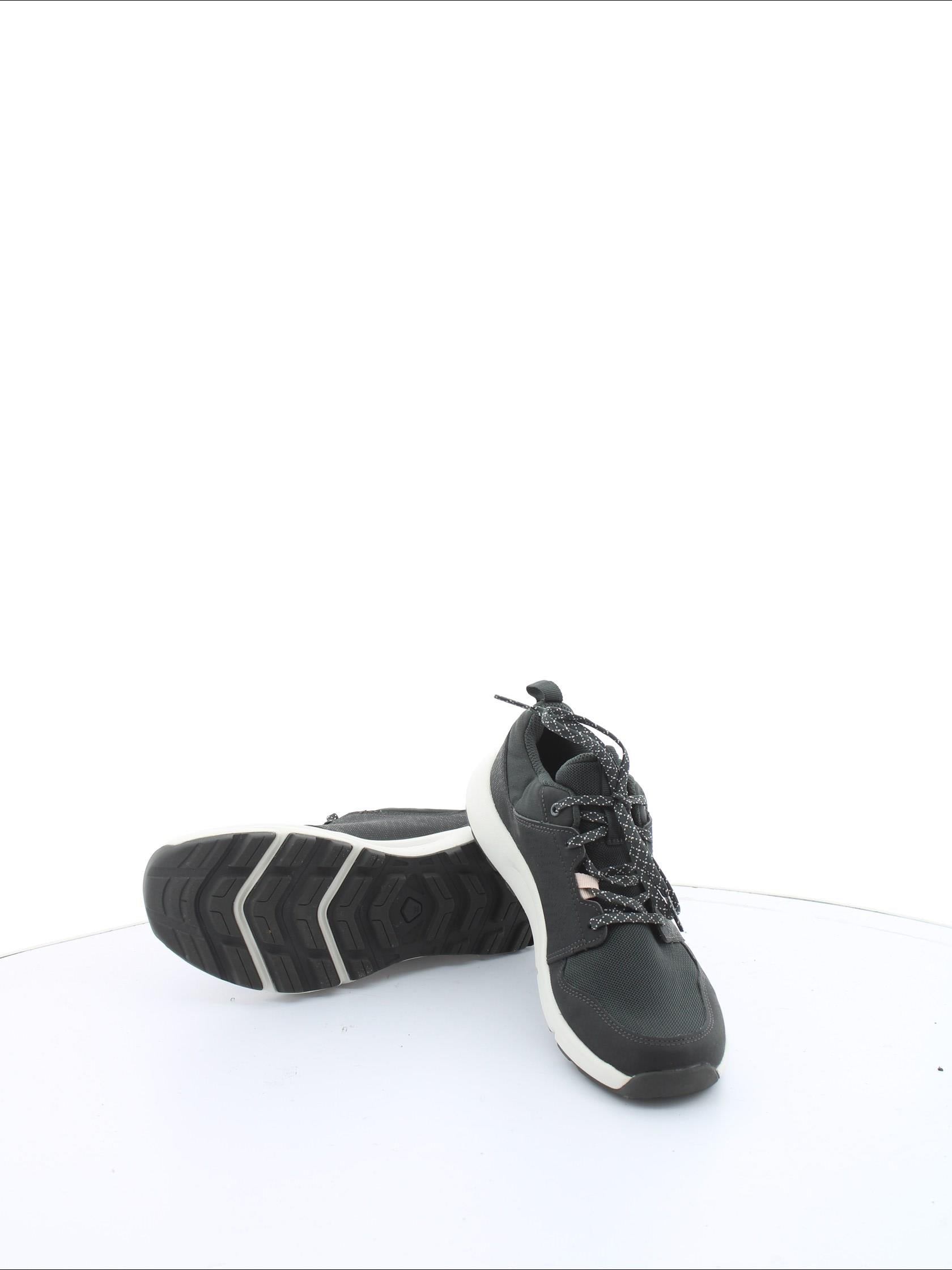 6840255cf3e98f16208fe74037786772