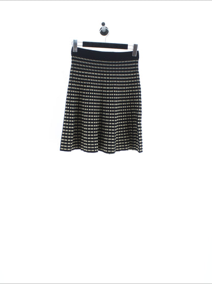 6e37d88d9fe63091a3695a19bedf9f34