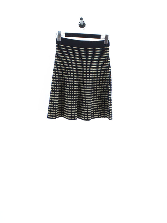 6e37d88d9fe63091a3695a19bedf9f34