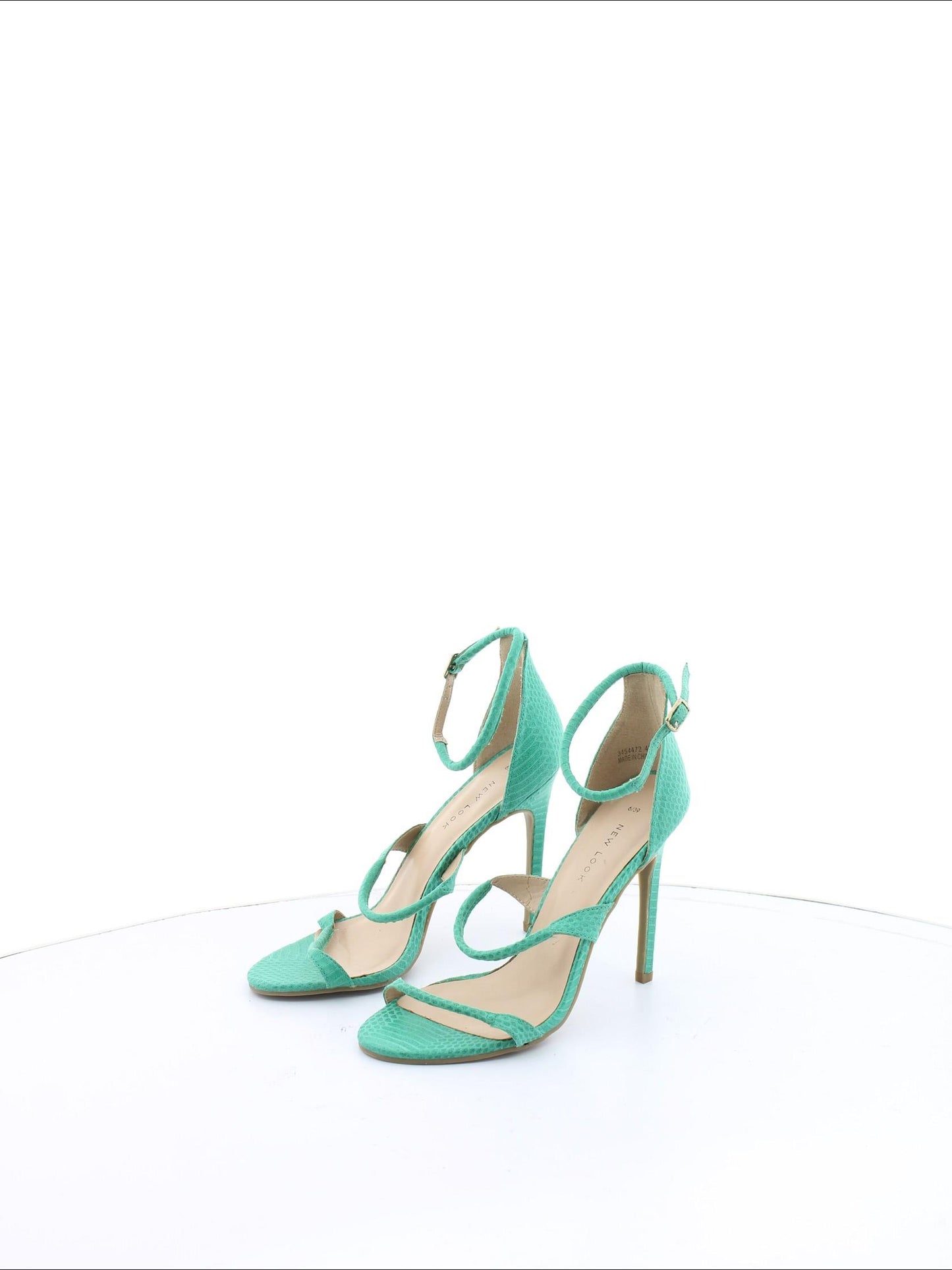 98efcb643aa47feeb187150ed6539f79