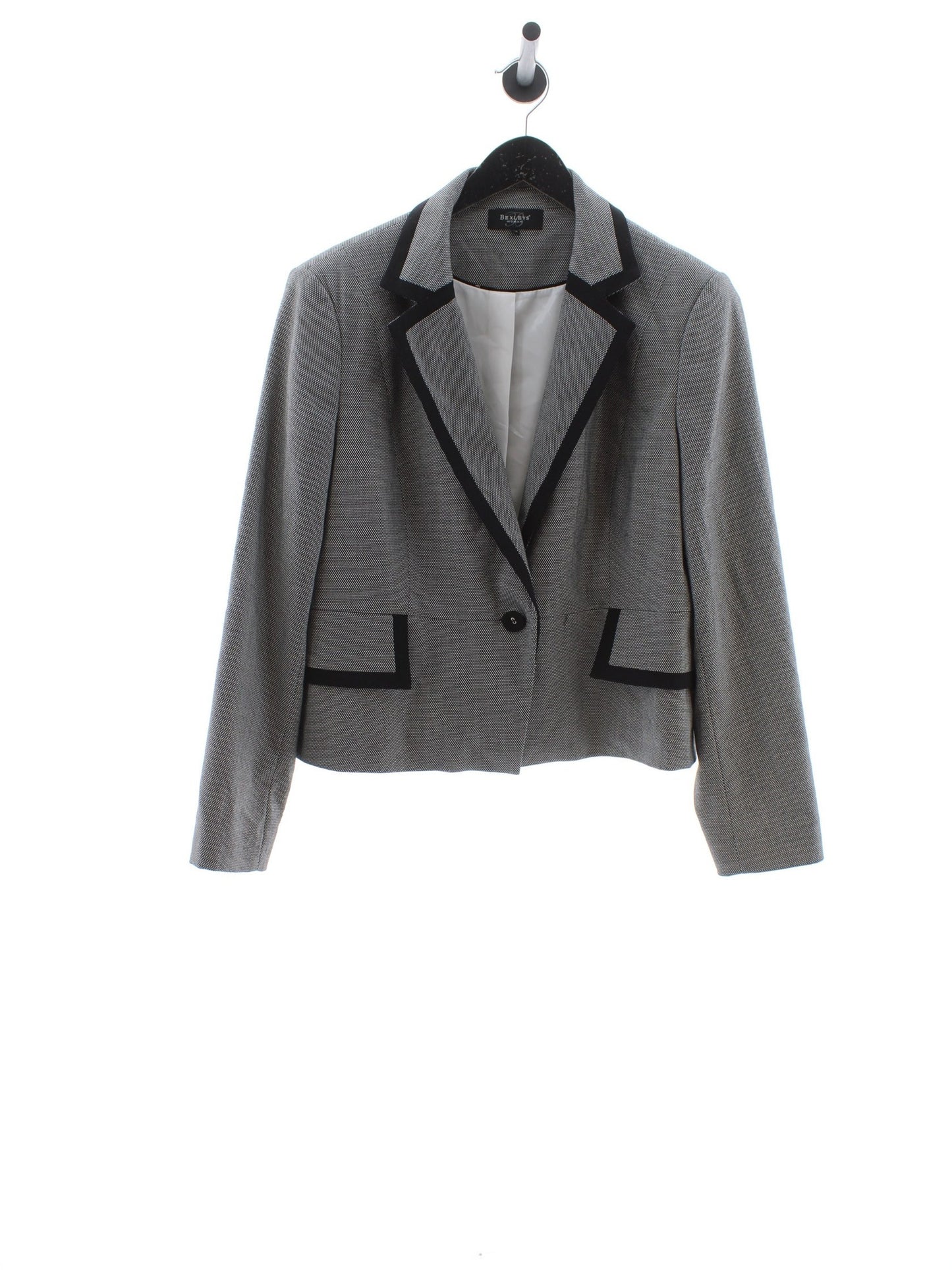 8c76ca94a36e200d0802609ecfbcb2fa