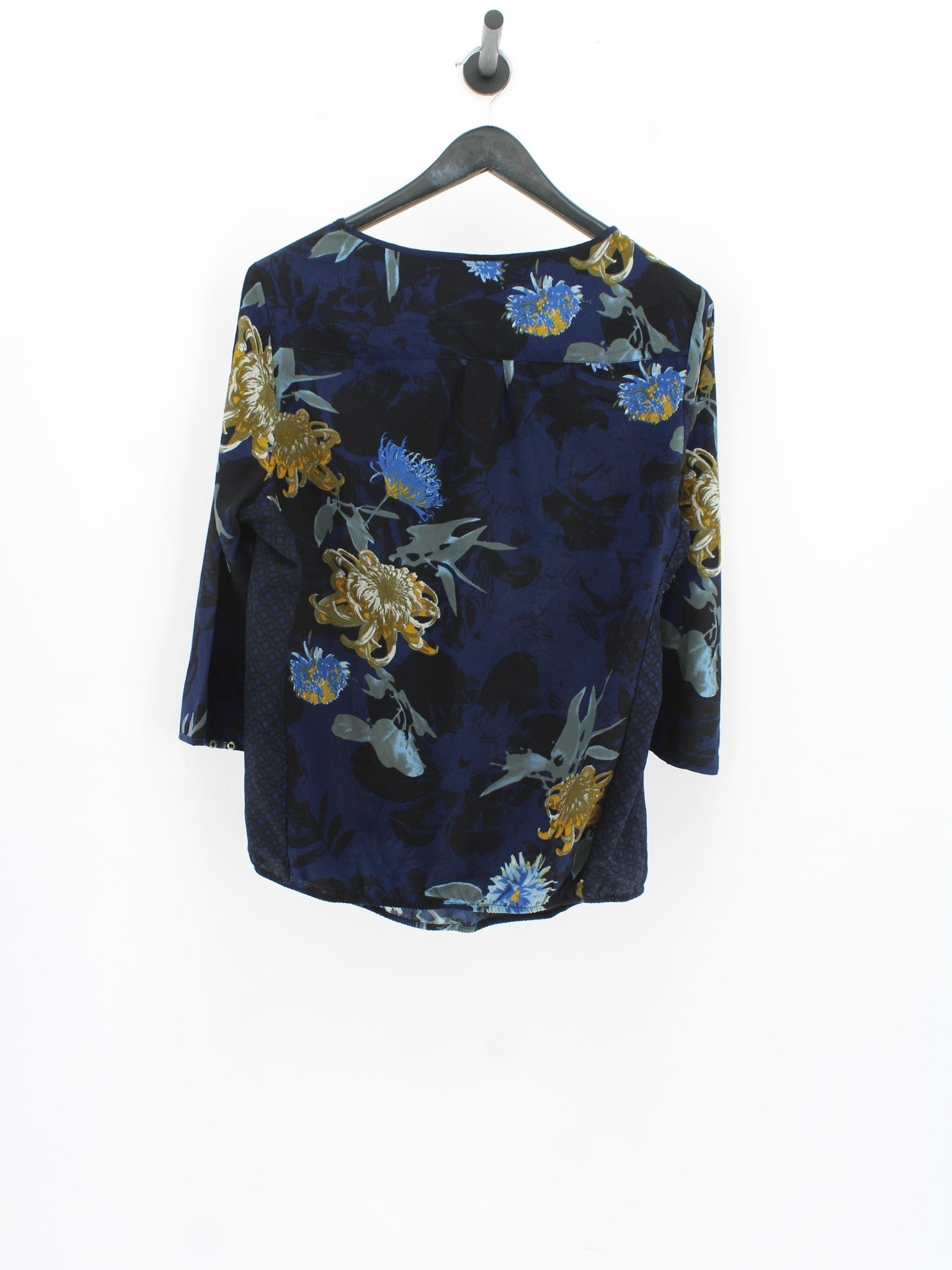 37c3661f5a395e1d1239f32b43c93272