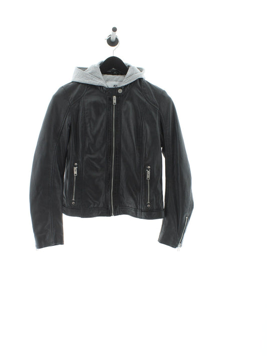 2b750f16438d5a097c2949b4e4768519