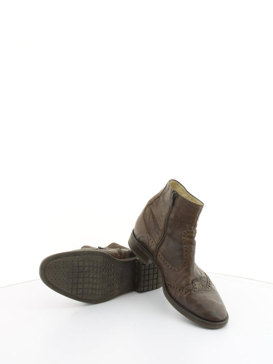 aced251d68a31137aa618d744904d592