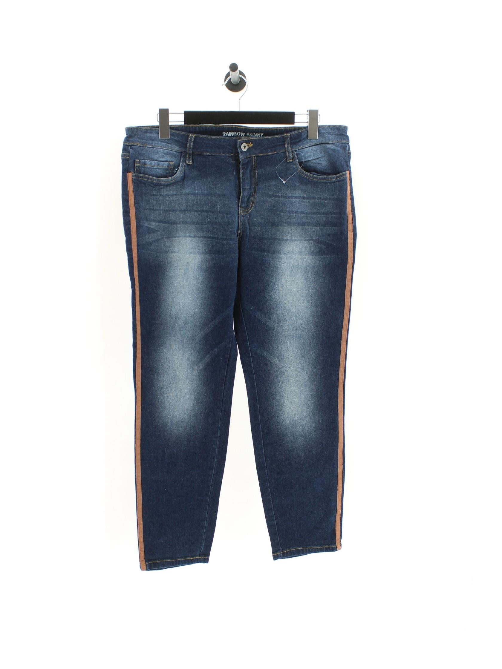 e9c2bcff4e994a664be286d0540a31c2