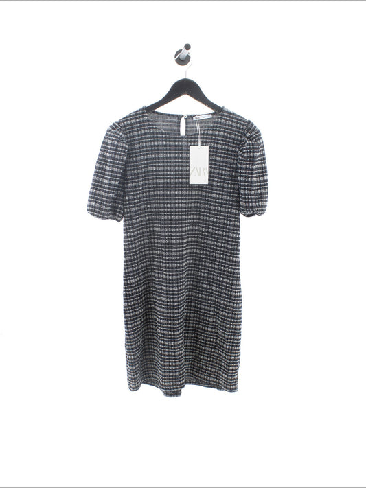 24ceebea2f74bf06062ae85a7b564201