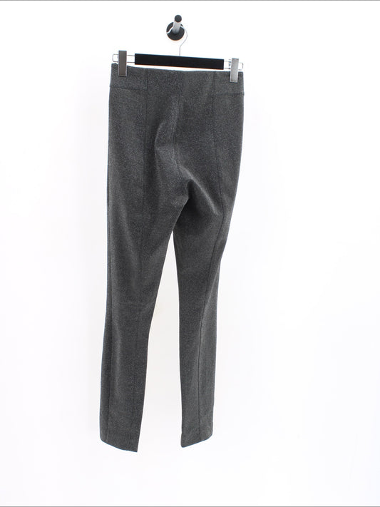 1c6893eed90328f0051b4addff97e9de