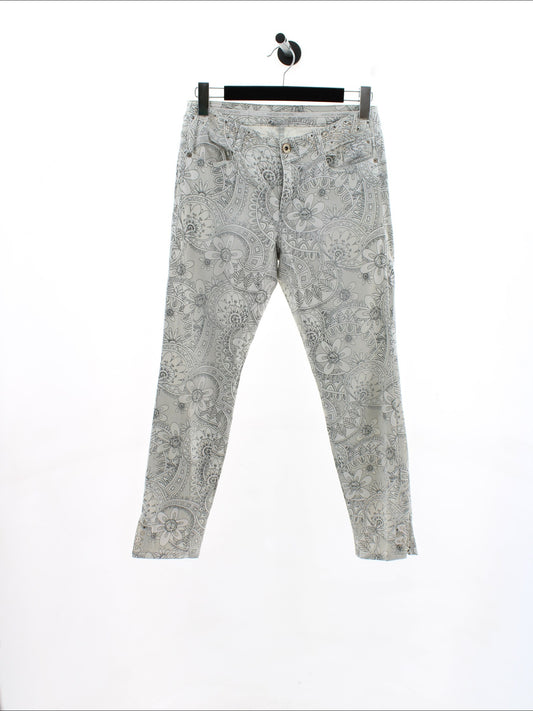 f720570bcfb44cdf8abbc563b13ffb08