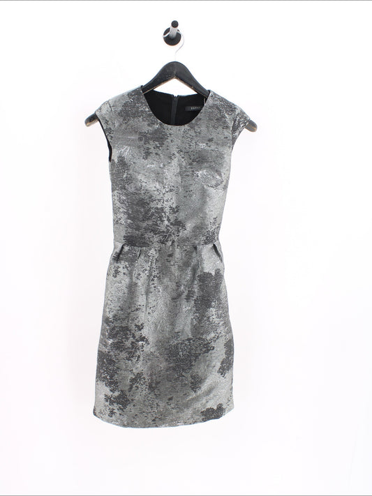 6363080e95dcbcc4a5f7f8956c12fd47