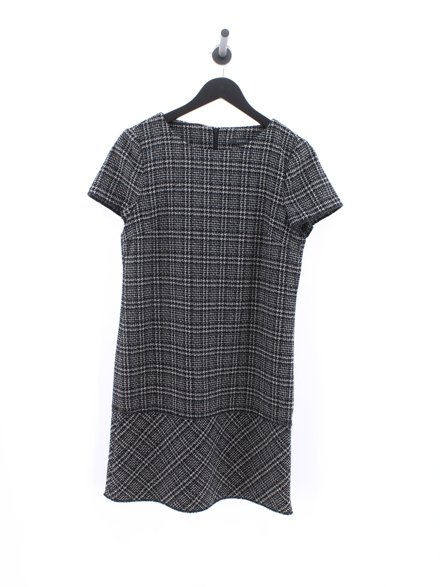 114b51ae695087e498a1d7f612a18221