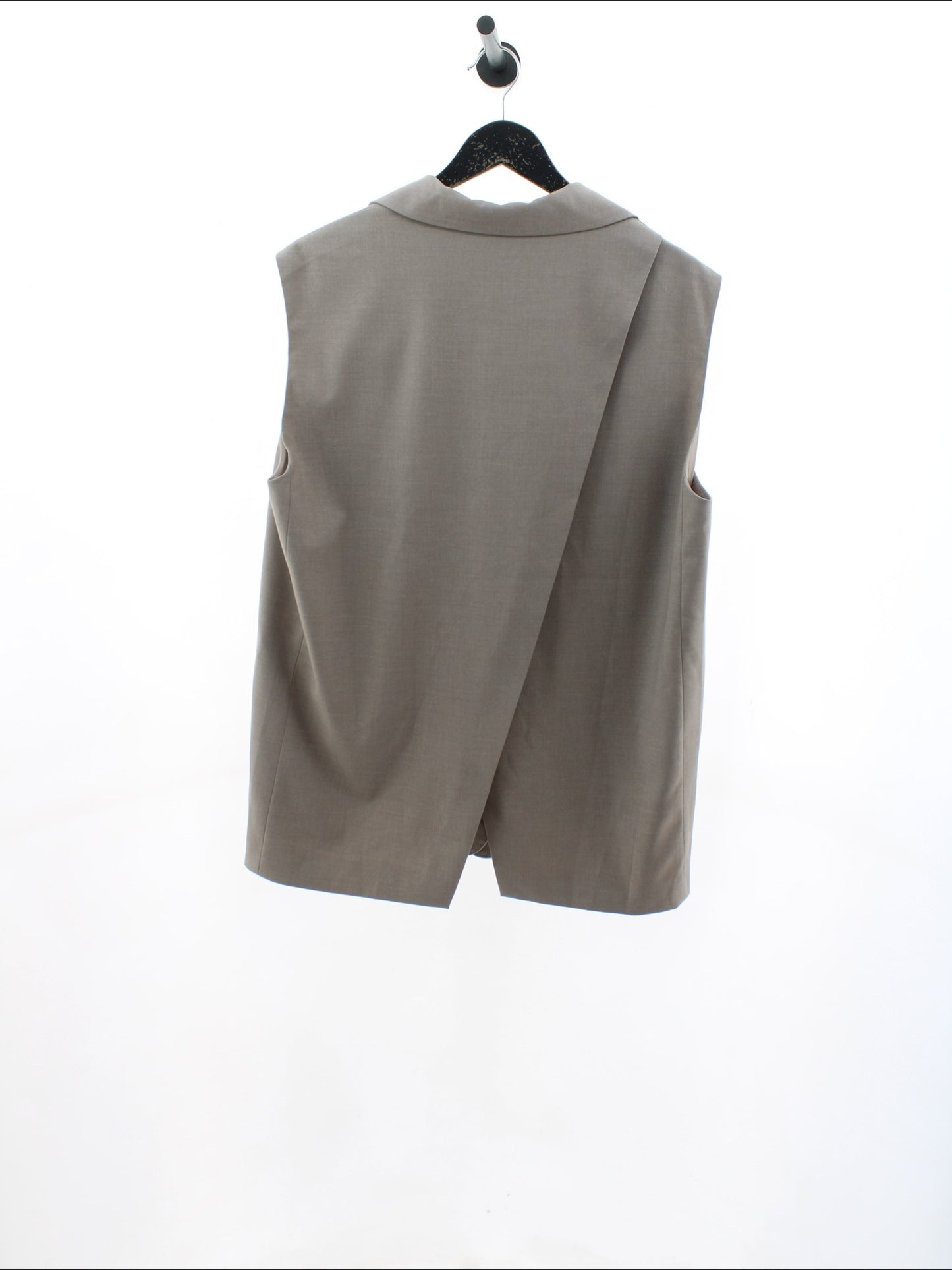 e93b366a8d3024c1b70ddc2cd0a51dc6