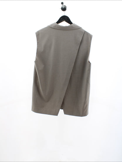 e93b366a8d3024c1b70ddc2cd0a51dc6