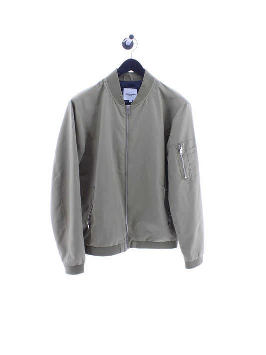 a6db0a068fea0272bd821895ed1e6d7c