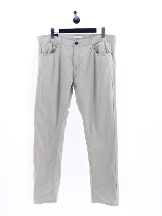 Spodnie Casual Rozmiar: 48