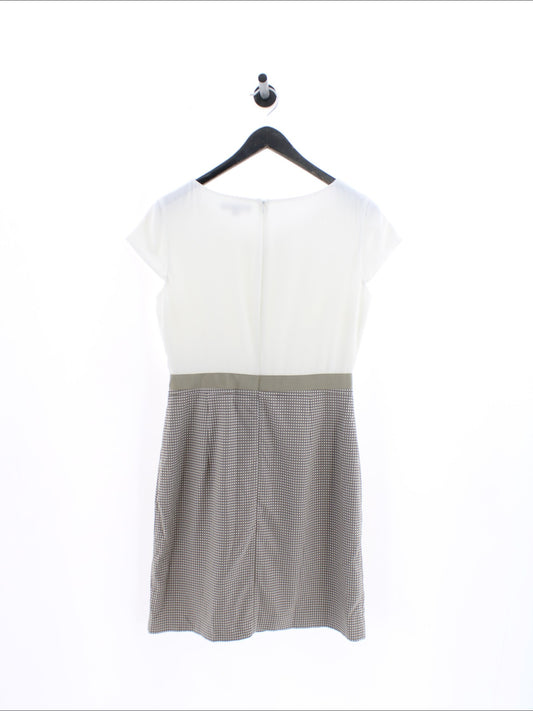 100d07bdcb3eb9da8fbb79eae5fb657d