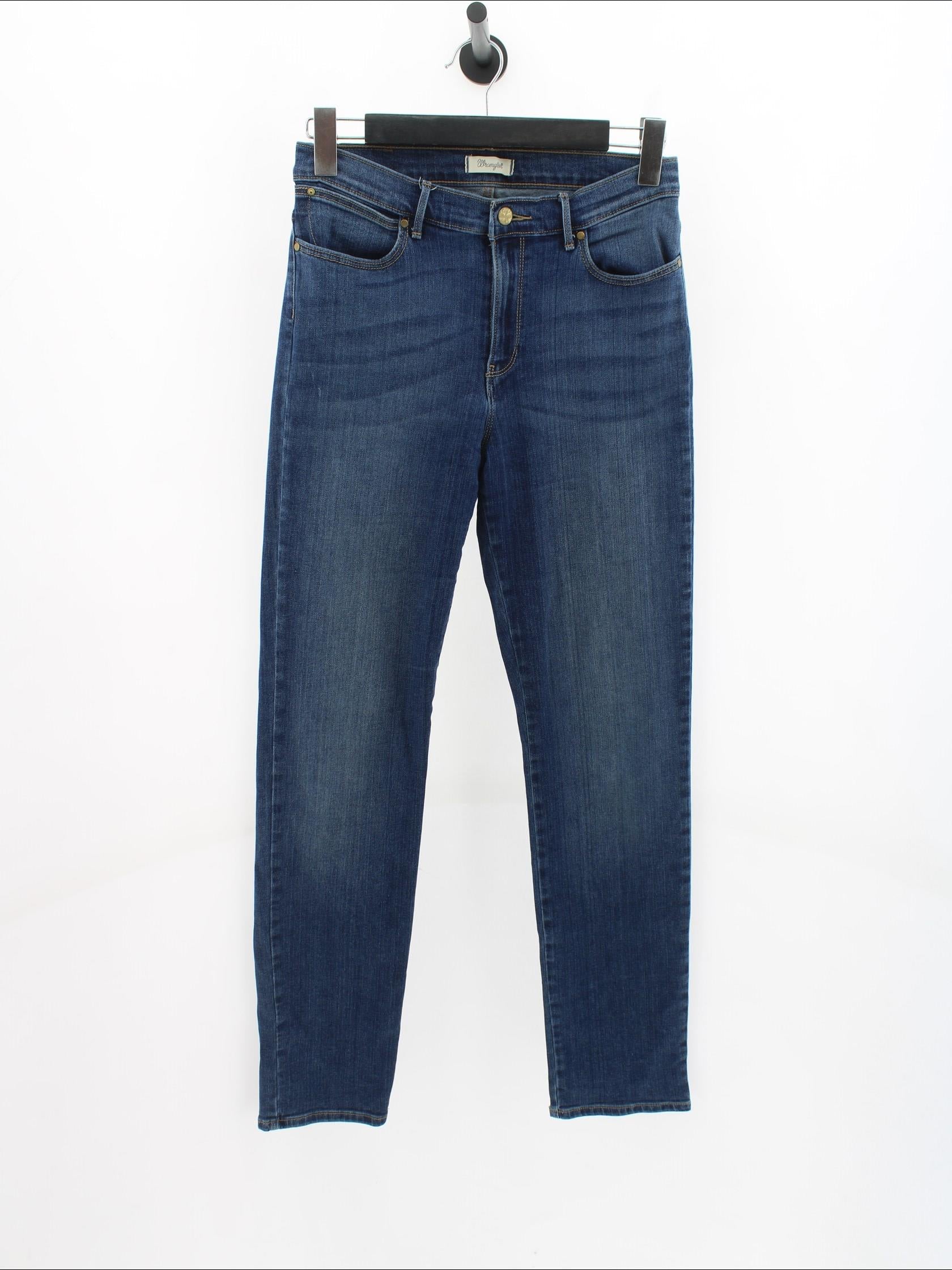 35de2fbf3025ec19674f695c8d4970db