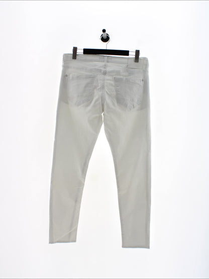 97b7dee7dcc5649f1da3d9b81a03fb5e