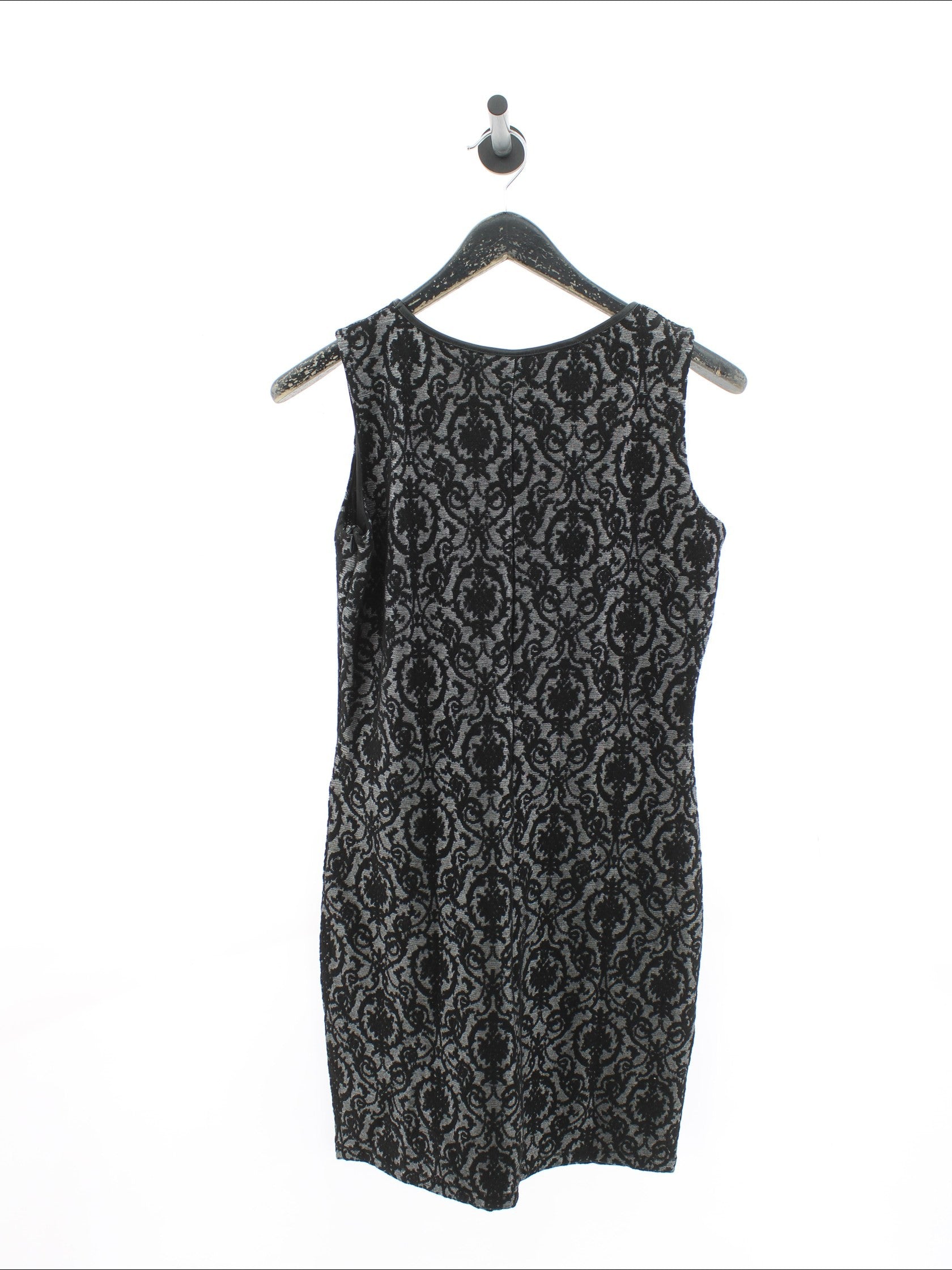 ee6b981e10bda372fc9b8045c6e4dab6