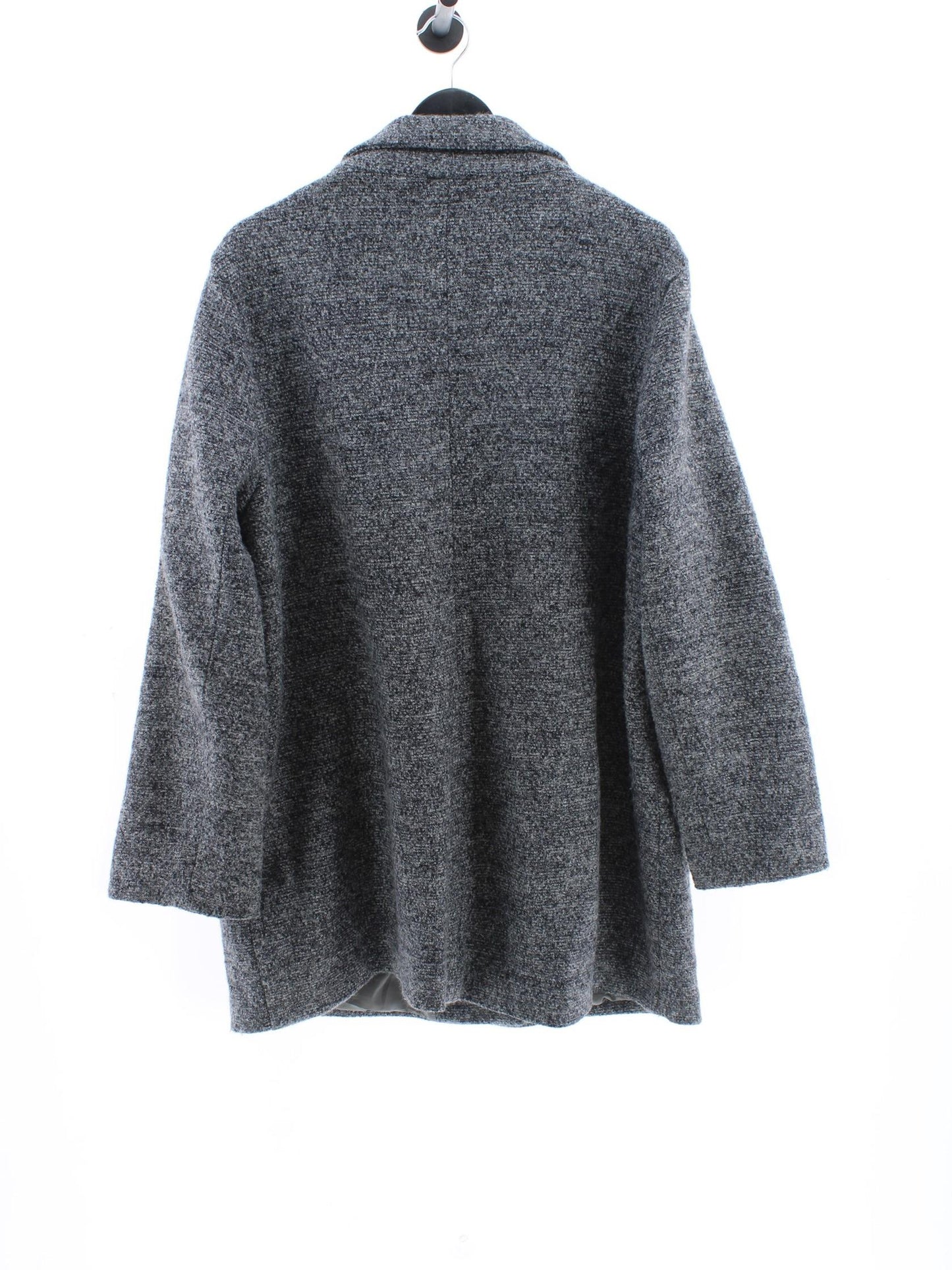 fb0a6cb00b8bd618e43d1c91864e08b7