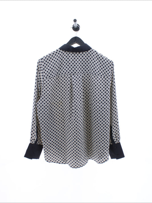 6eb3c71cb777897656c684d7f60bd7ad