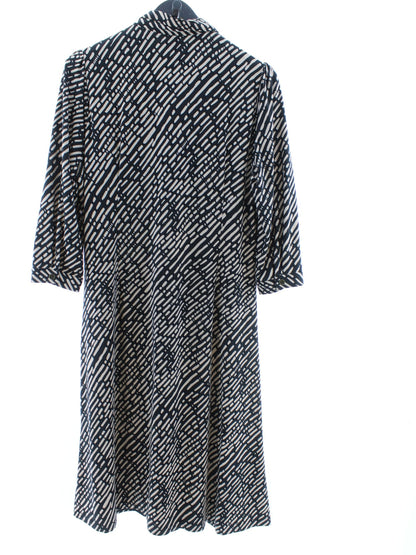 6e70bab922ddc88d7b5214c314c03bab