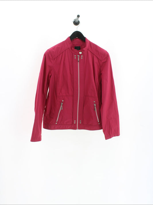 5f288f555194d7e99eff2e1d1454a567